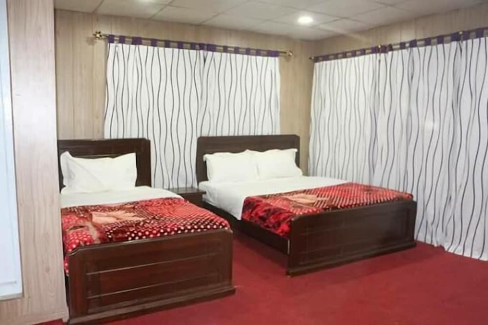 Summit Hotel Skardu