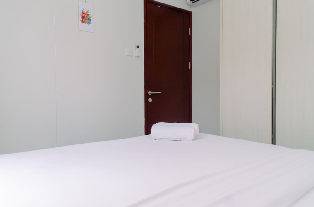 Spacious And Homey 2Br At Asatti Apartment