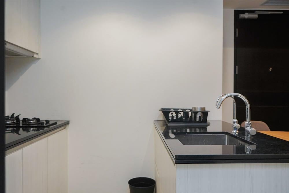 Nice And Homey 1Br At Branz Bsd City Apartment