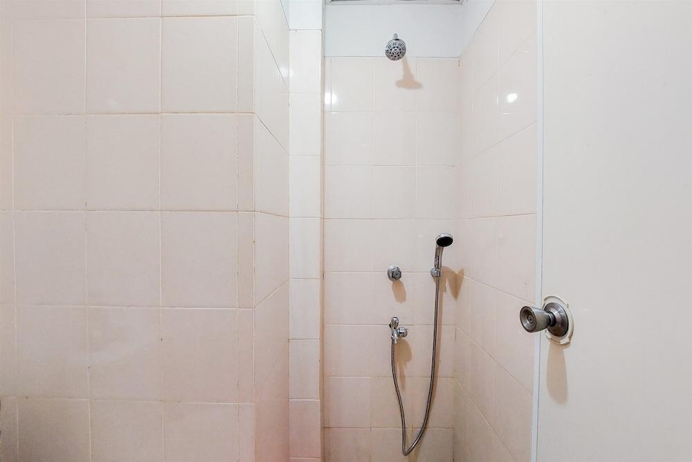 Cozy And Minimalist Studio At Serpong Greenview Apartment