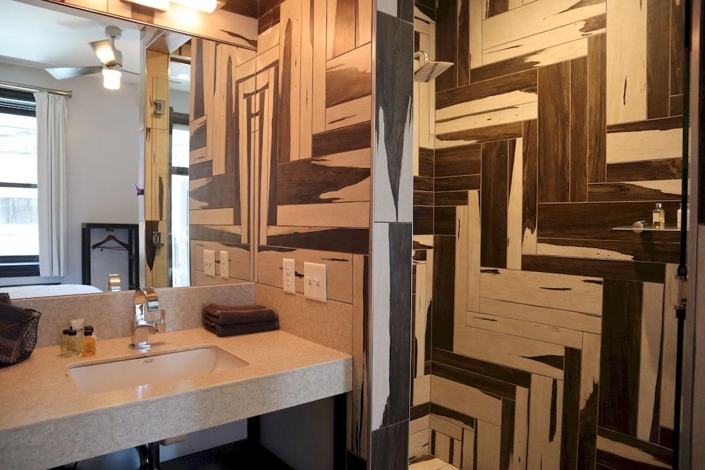 Awesome En Suite Studio