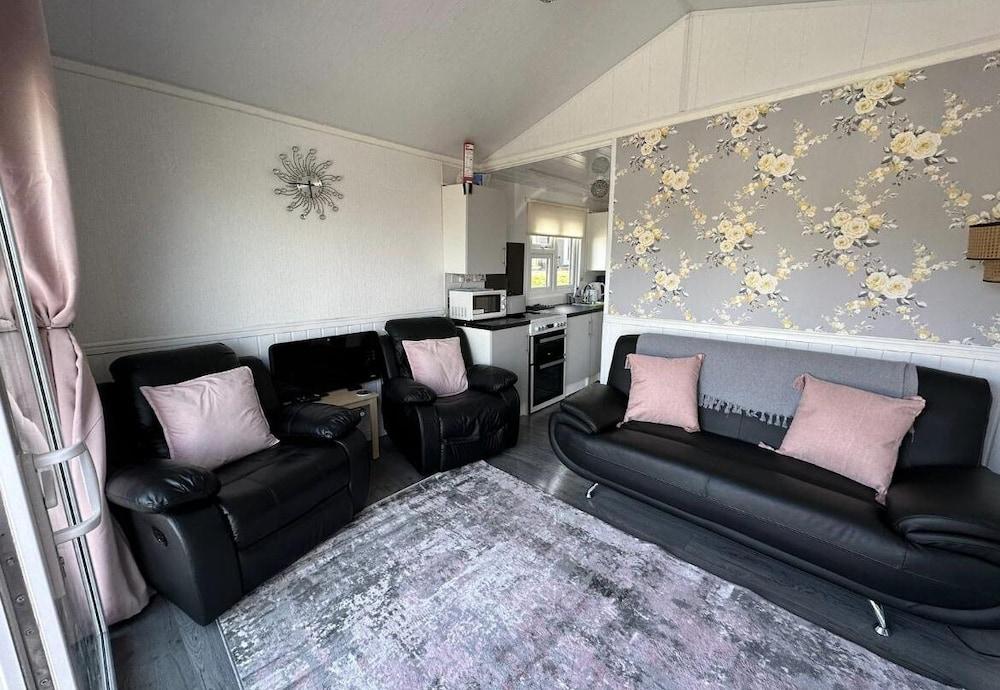 Beautiful 2-bed Chalet in Aberystwyth