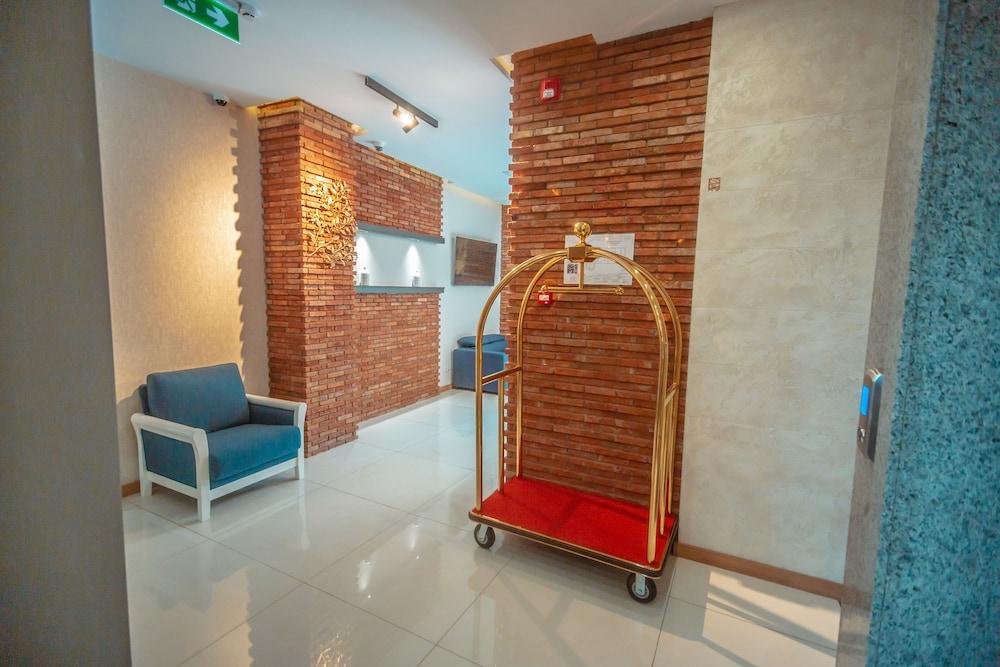 Hotel Banovani, Tbilisi