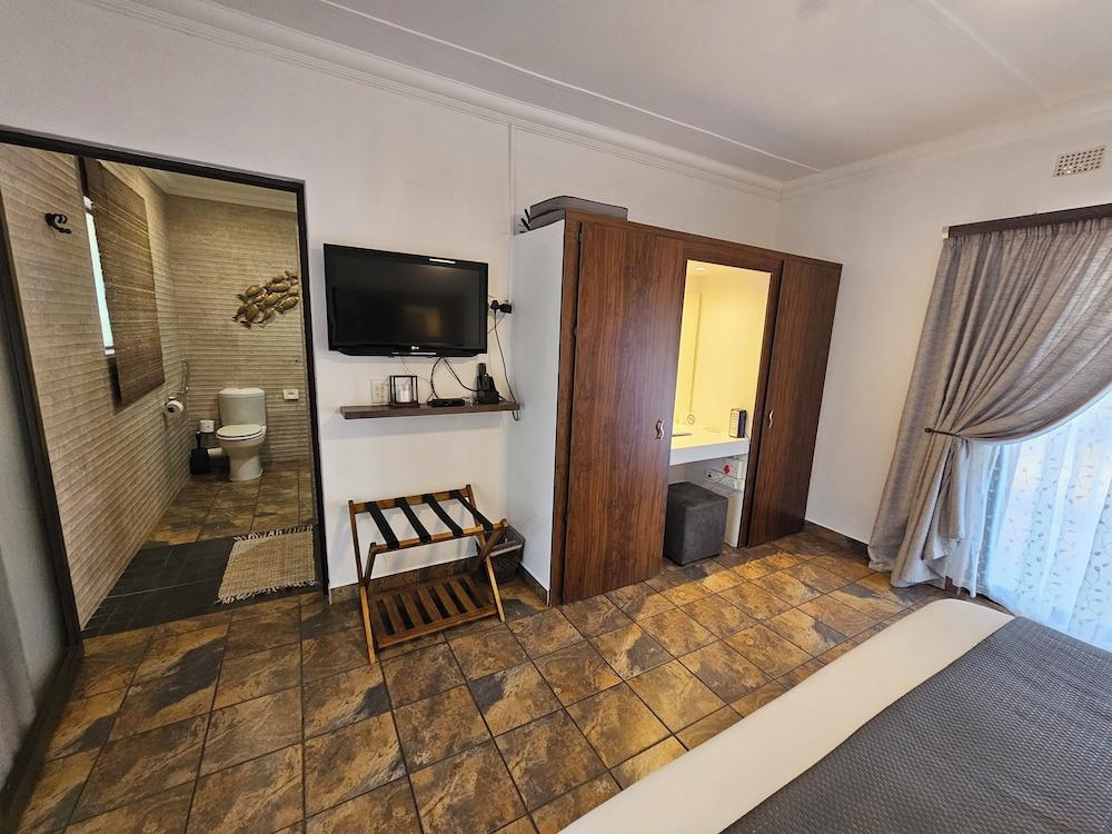 Leopard Corner Lodge