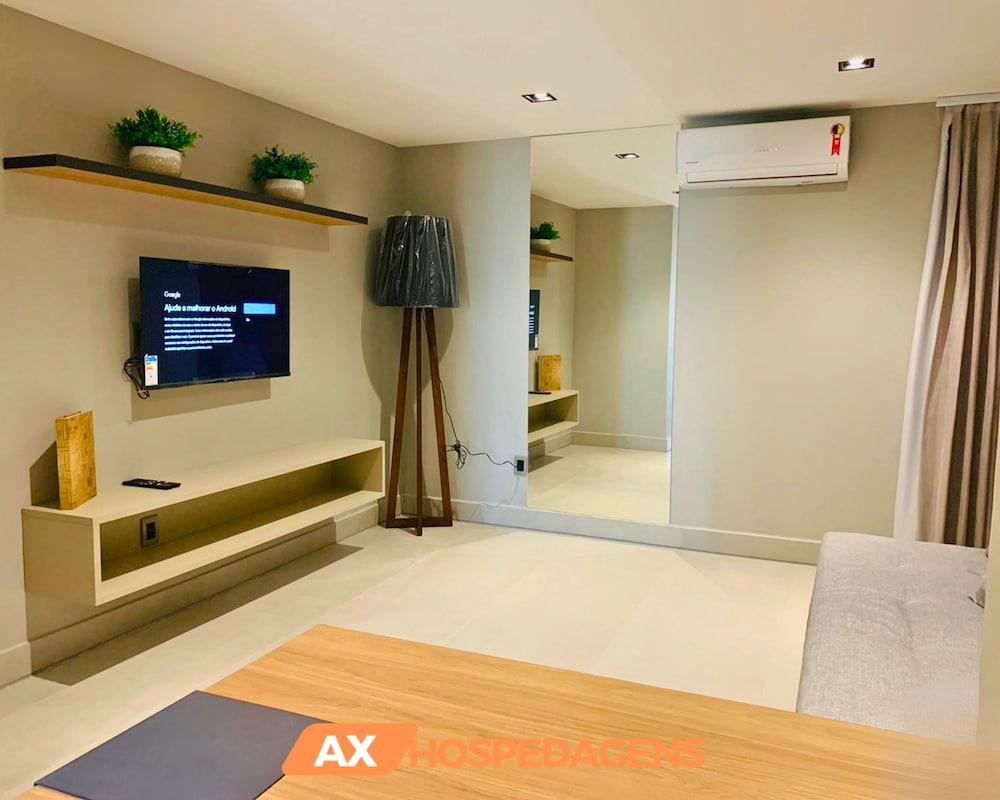 SH Infinity at the Sea