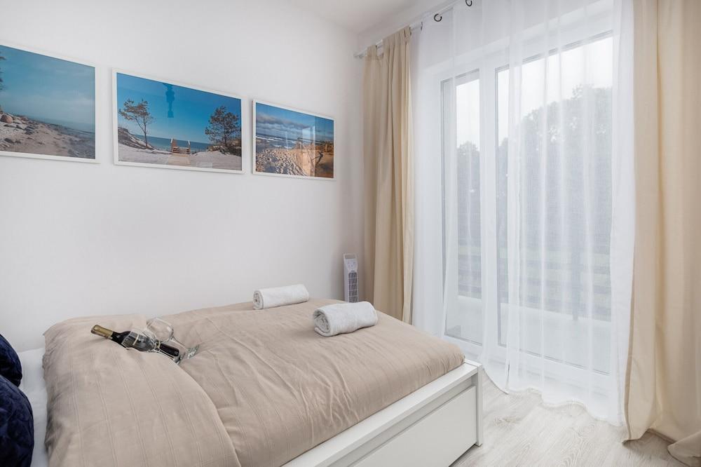 Wrzosowo Cosy Apartment by Renters