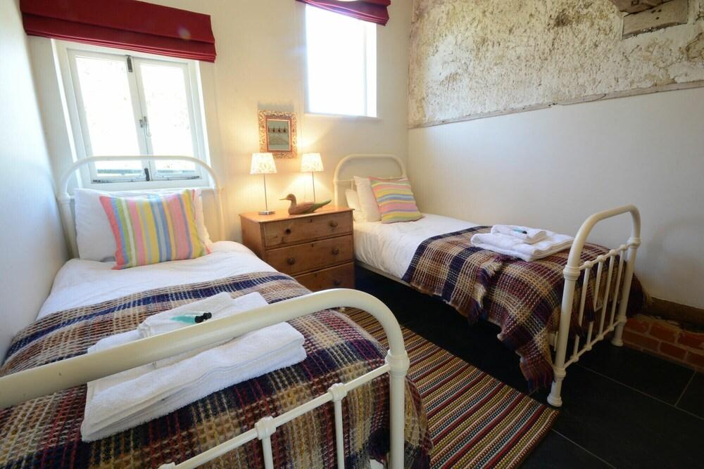 Yew Tree Farm Barn, Worlingworth