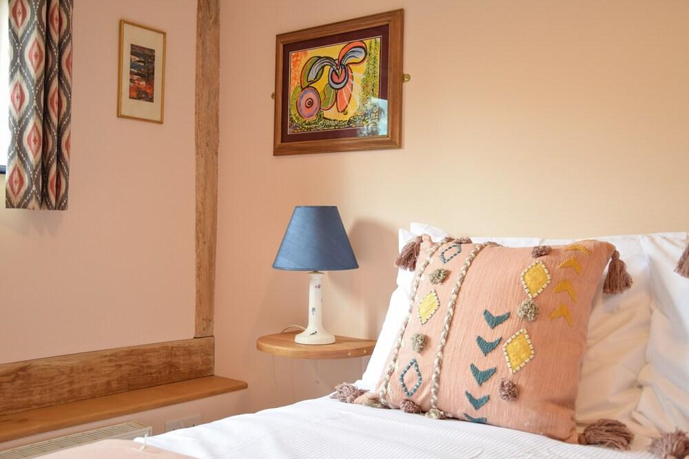 Onna's Stable, Sotherton