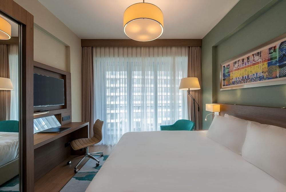 The Superior Living Batisehir