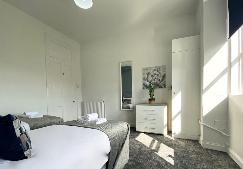 ByEvo 19 Walker GLA Apartment