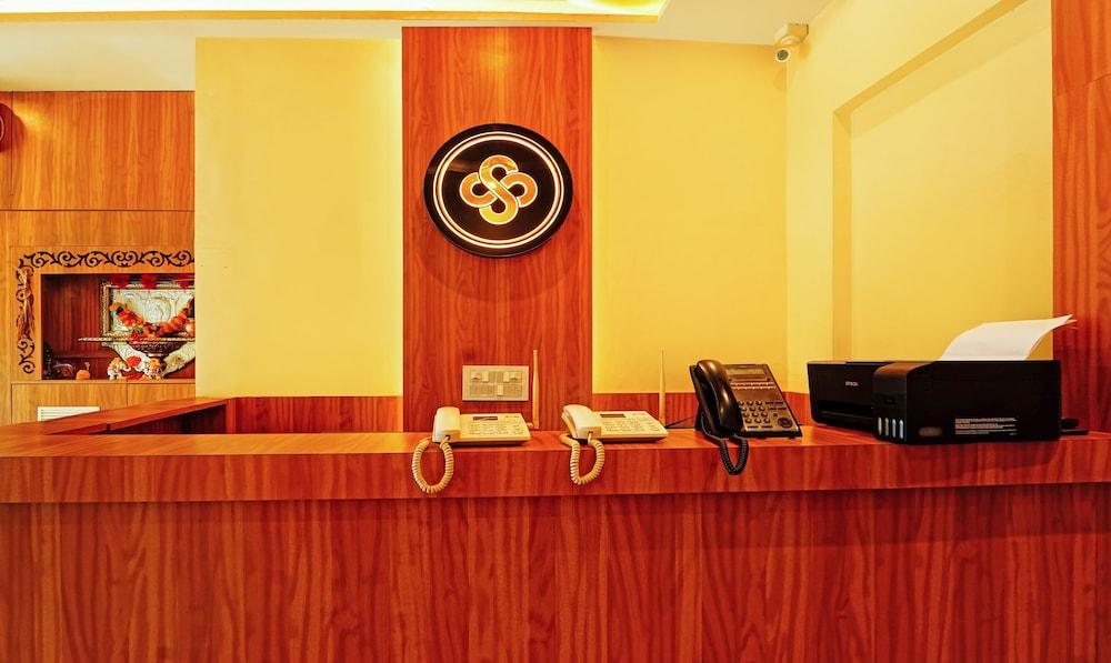 Treebo Ss Residency with Mountain view