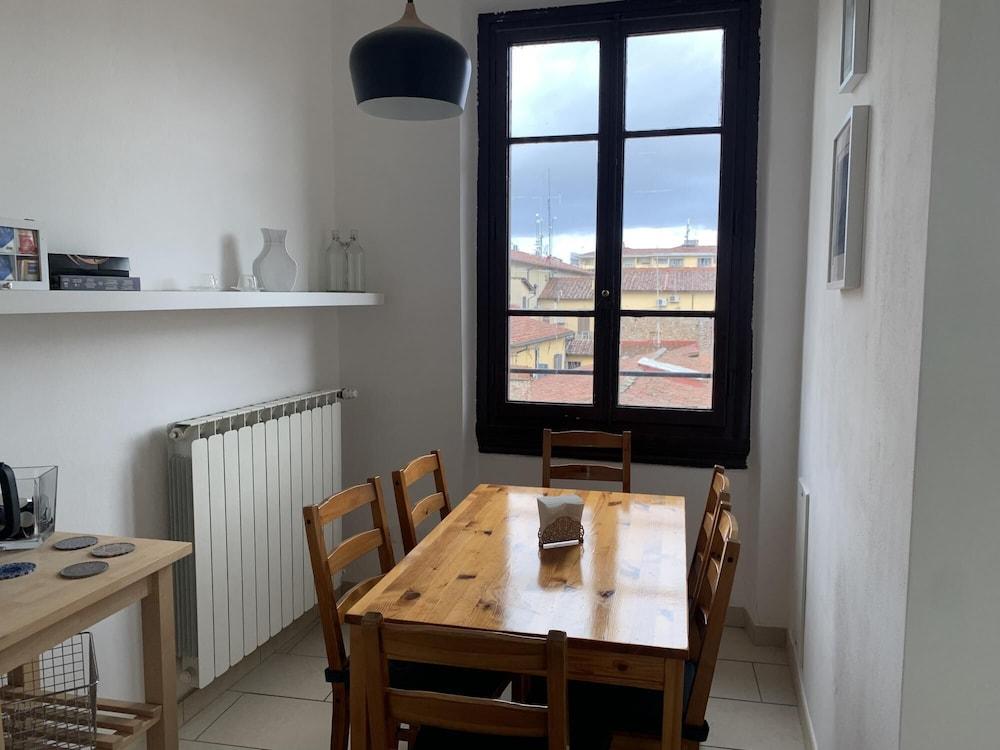 Porcellana Apartment