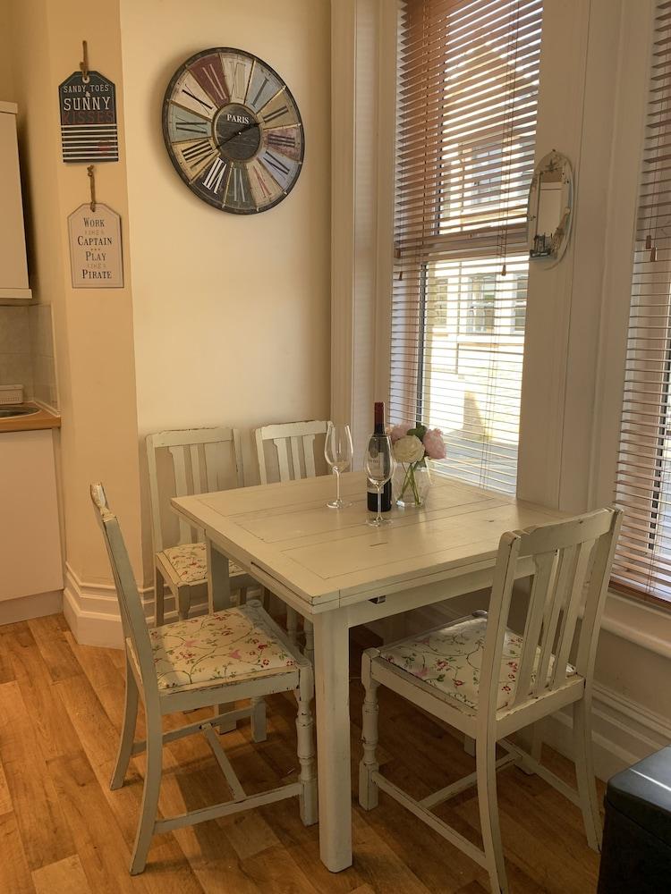 Charming 1-bed Apartment in Ventnor