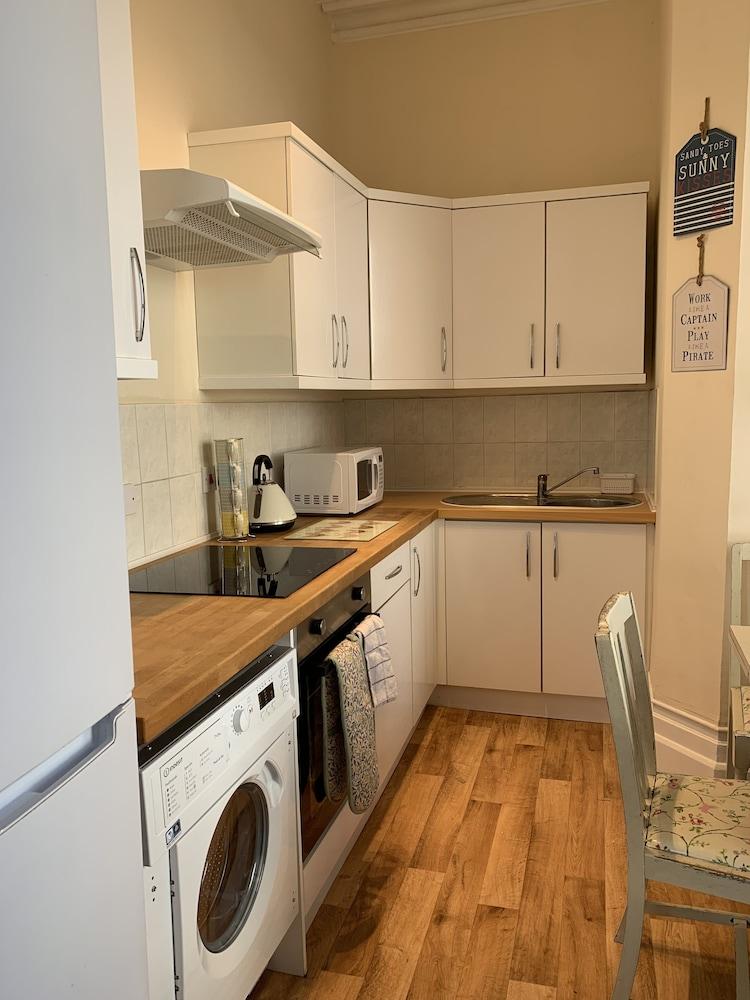 Charming 1-bed Apartment in Ventnor