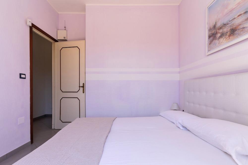 2825 Villa Andromeda by Barbarhouse