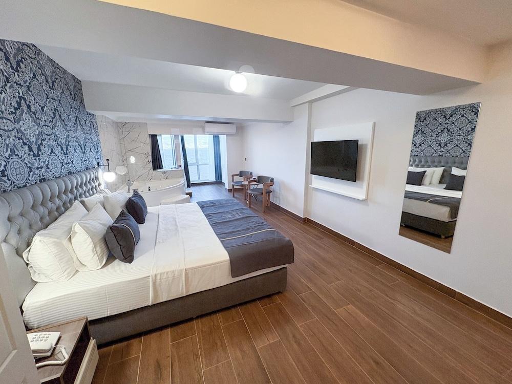 Mira Hotel Küçükyalı