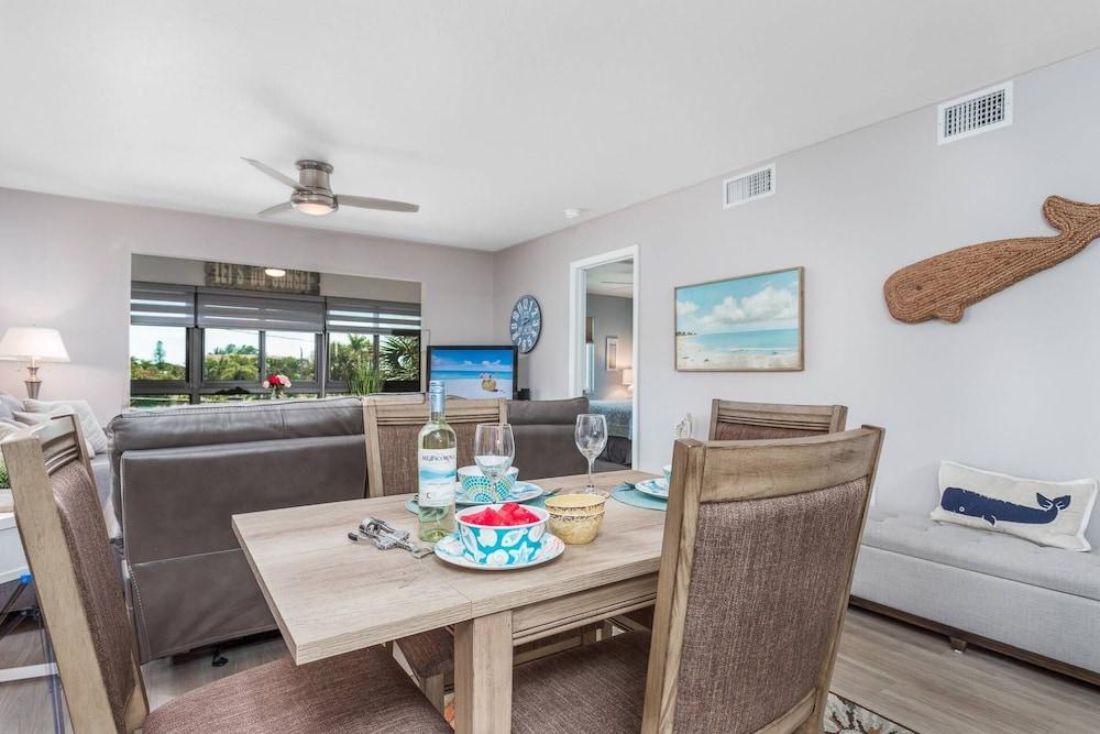 Vista Hermosa Third Floor - Elevator