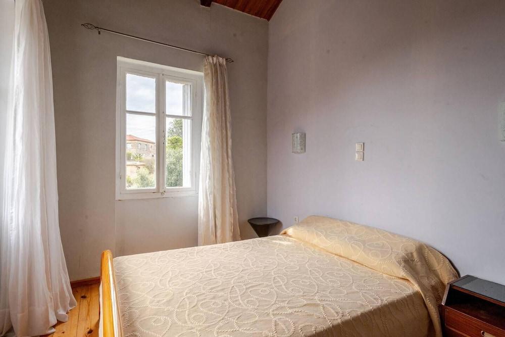 Serenity Retreat in Pidasos