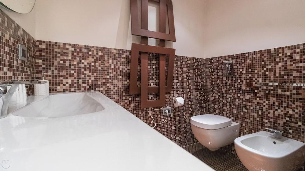 Italianway - Carducci 21