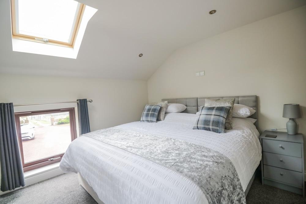 The Annexe, Melbourne House