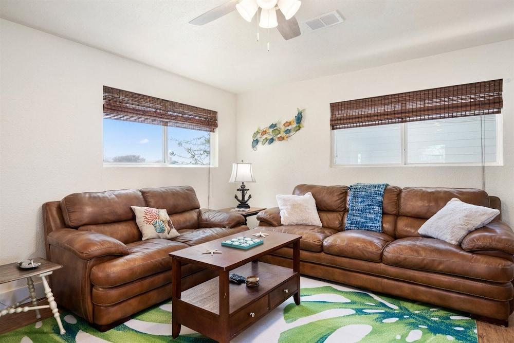 Catch & Play on Estes Bay by Miss Kitty’s