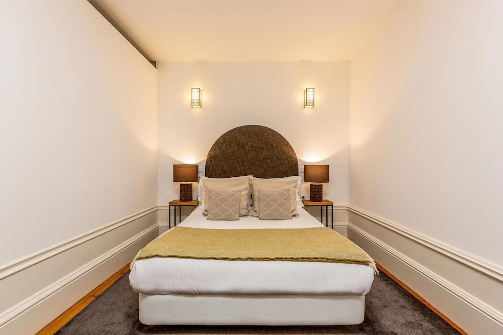 Youropo - Stories 1T