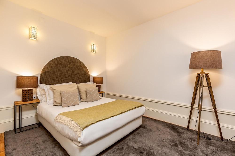 Youropo - Stories 1T