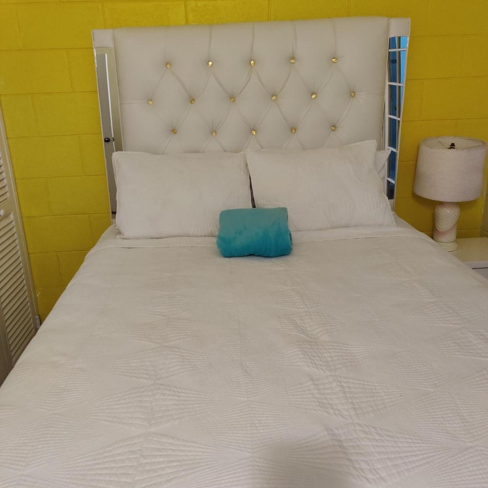 Fisherman's Point Ocean View Hotel