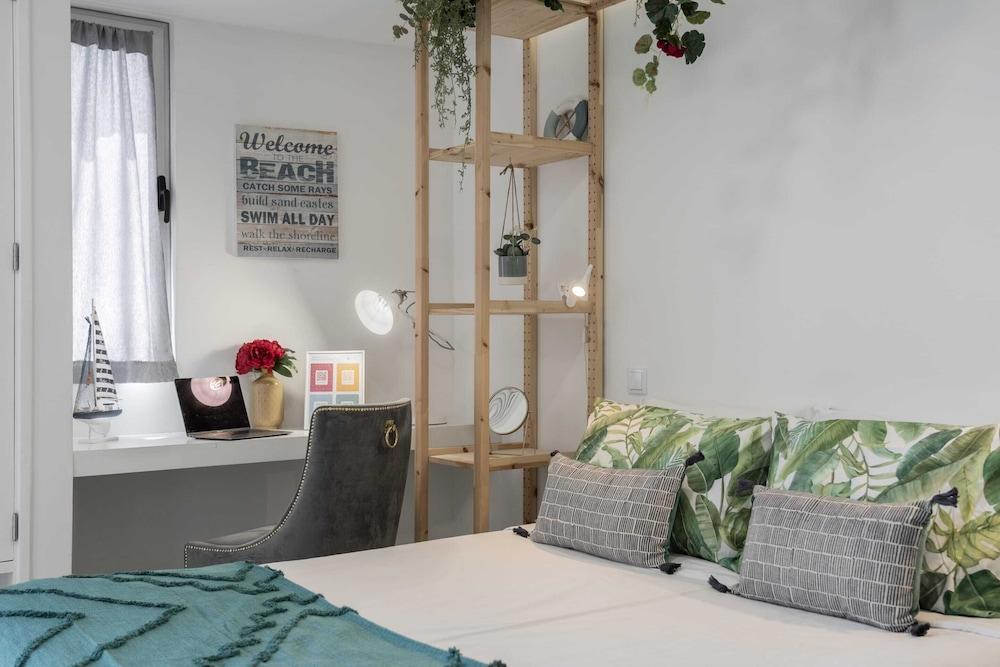 Studio With Pool and sea View - Funchal Sea View I