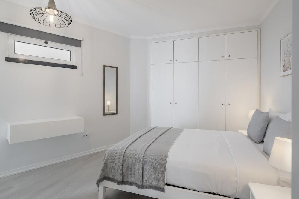 Intelsol Calheta Apartments