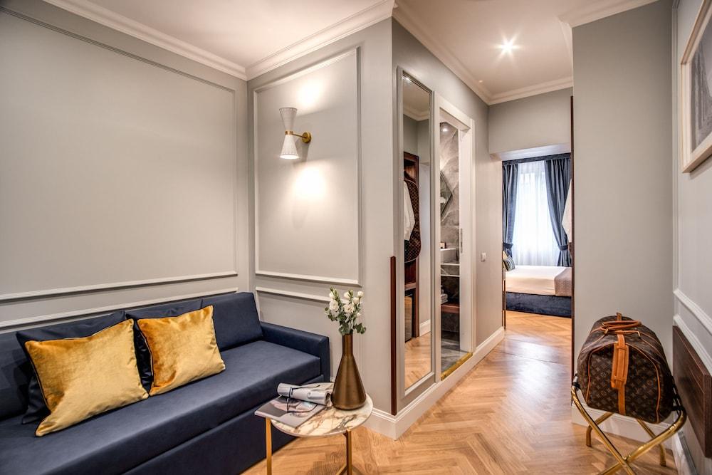 Tree Charme Augusto Boutique Hotel