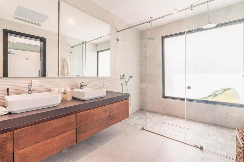 Majestic Villa With 5BR and Jacuzzi in Cap Cana