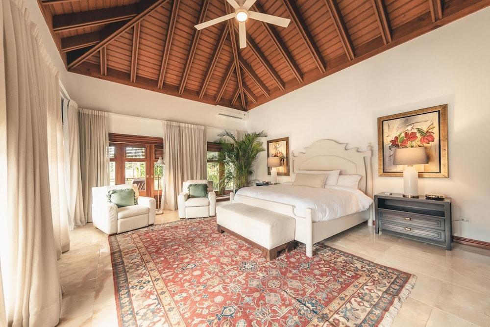 Luxurious Maison Larimar at Casa de Campo