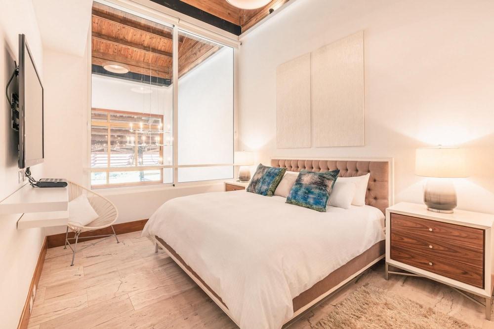 Modern 2br-apartment w Golf View at Casa de Campo