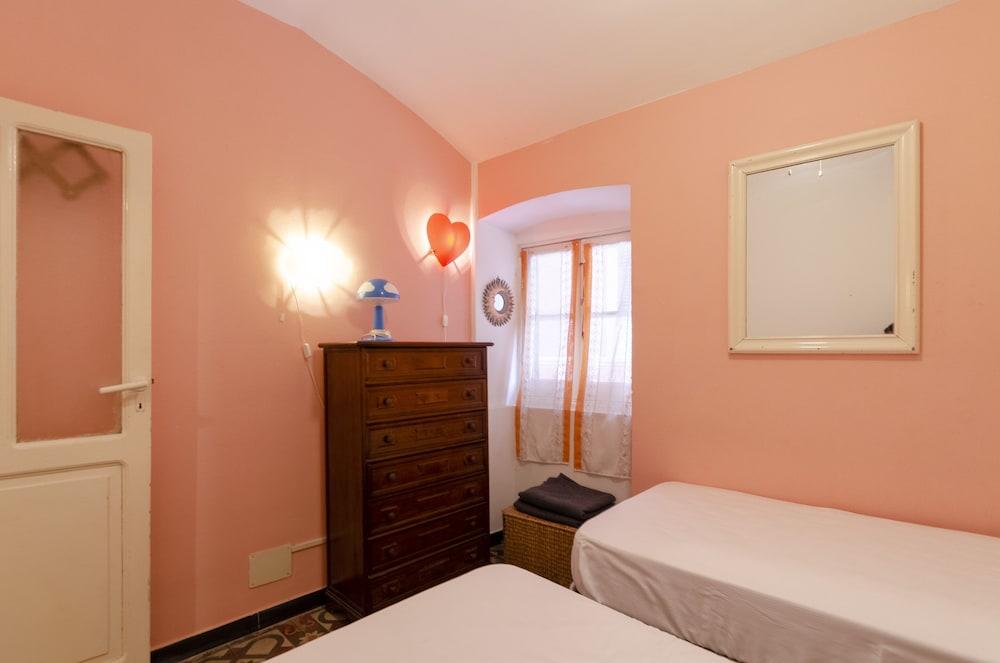 JOIVY Apt For 5, Close To 2 Beaches In Sestri Levante