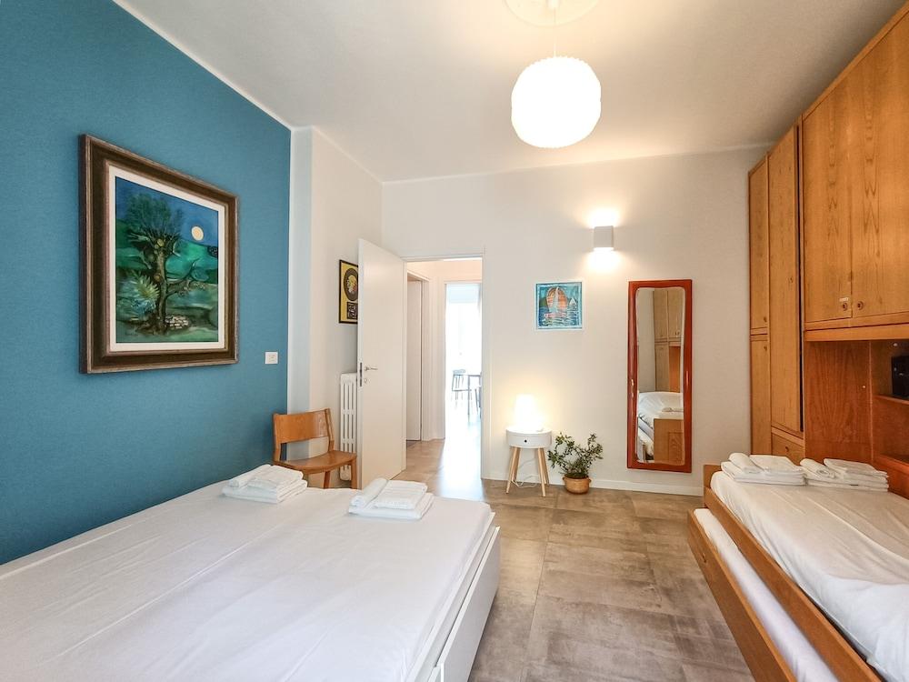 JOIVY Bright Flat W/2 Balconies & Sea View