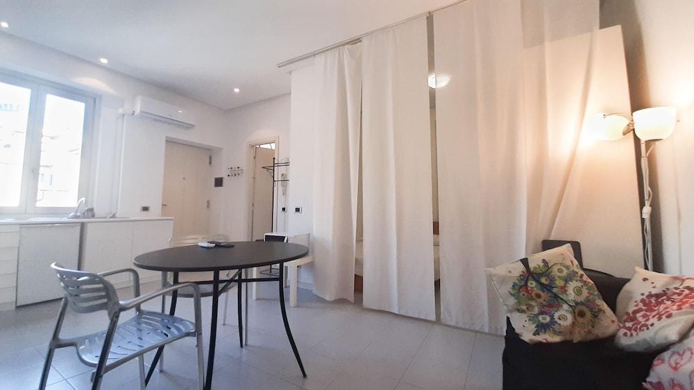 JOIVY Light Isola Studio