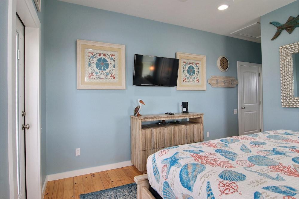 All Waves; No Worries