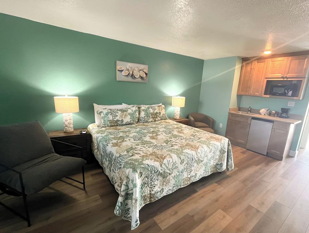 Fiddler's Restaurant and Resort