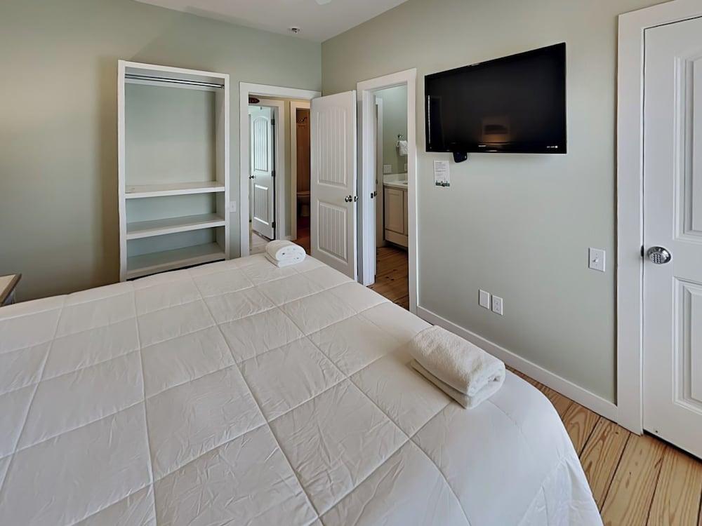 Beach Club 2 by Silver Sands Vacation Rentals