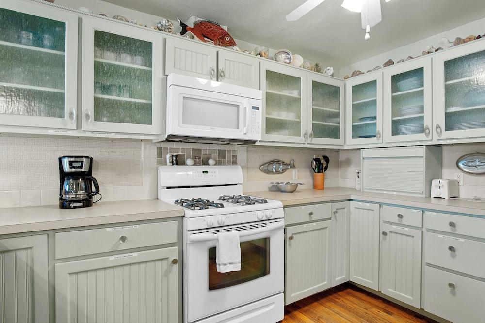 Fin Do Mundo by Silver Sands Vacation Rentals