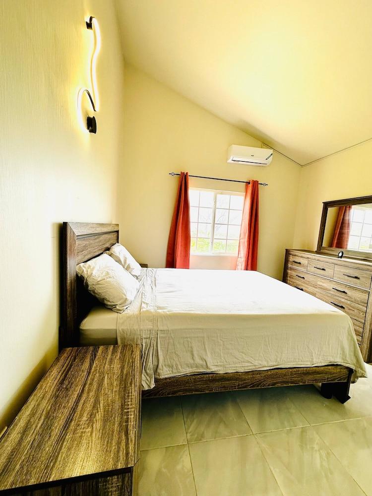 Escape to Paradise Brand New Bungalow With Ocean View in Discovery Bay 1