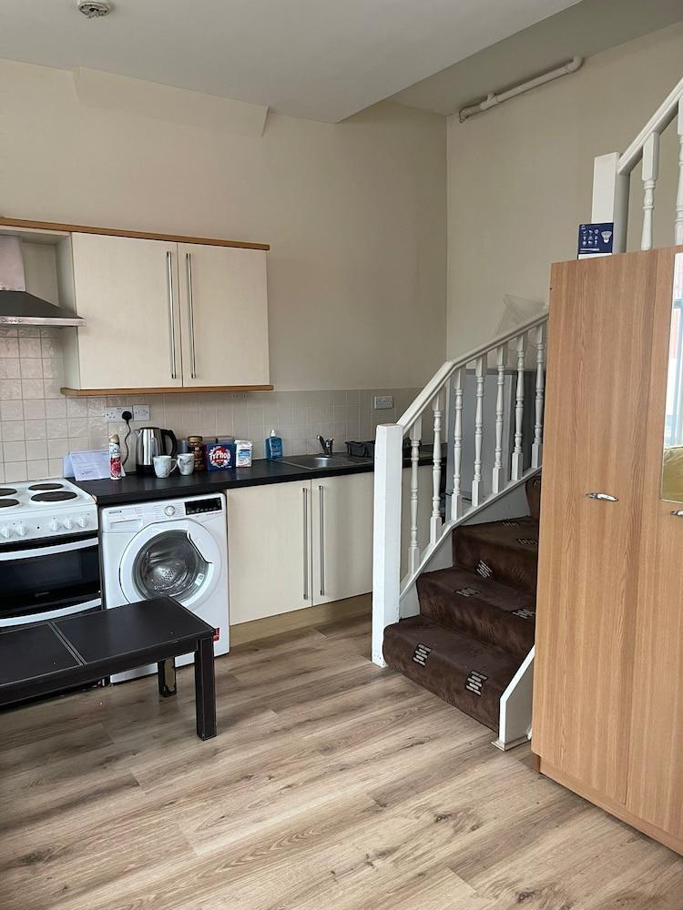 1 Bedroom Flat - Milligan Road