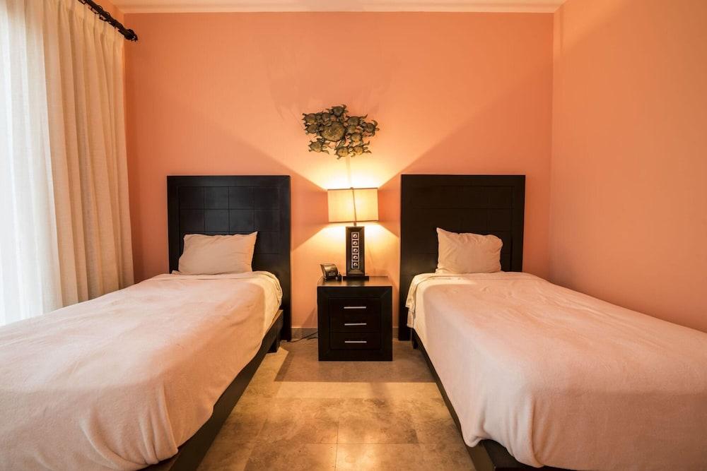 Paraiso Del Mar by Casago