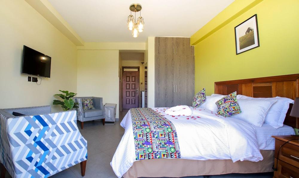 Lantern Serviced Apartments