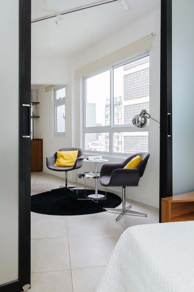 Av1206 Studio Avanhandava