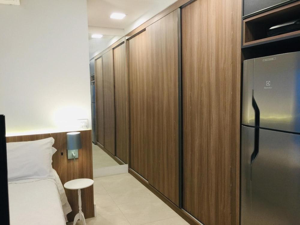 Vi0405 Vision Augusta