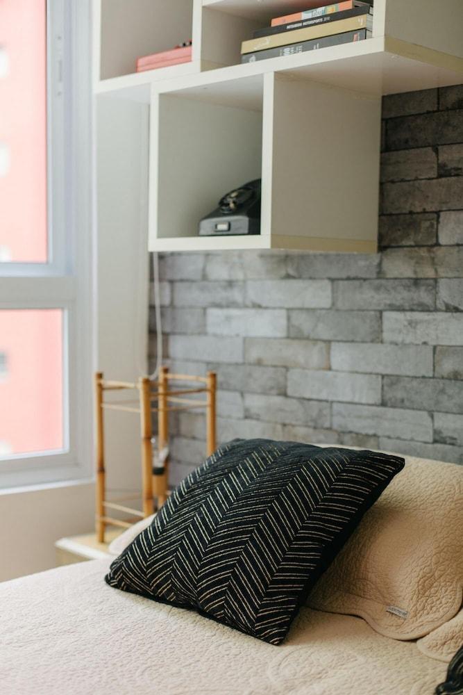 Av0504 Studio Avanhandava