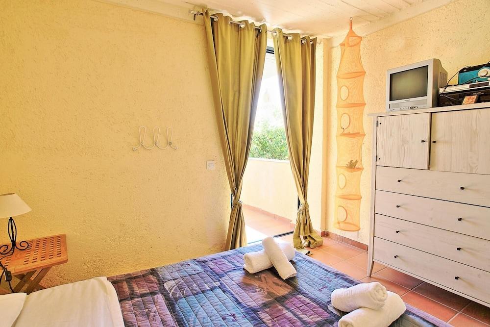 Casa do Tina in Mparmpati