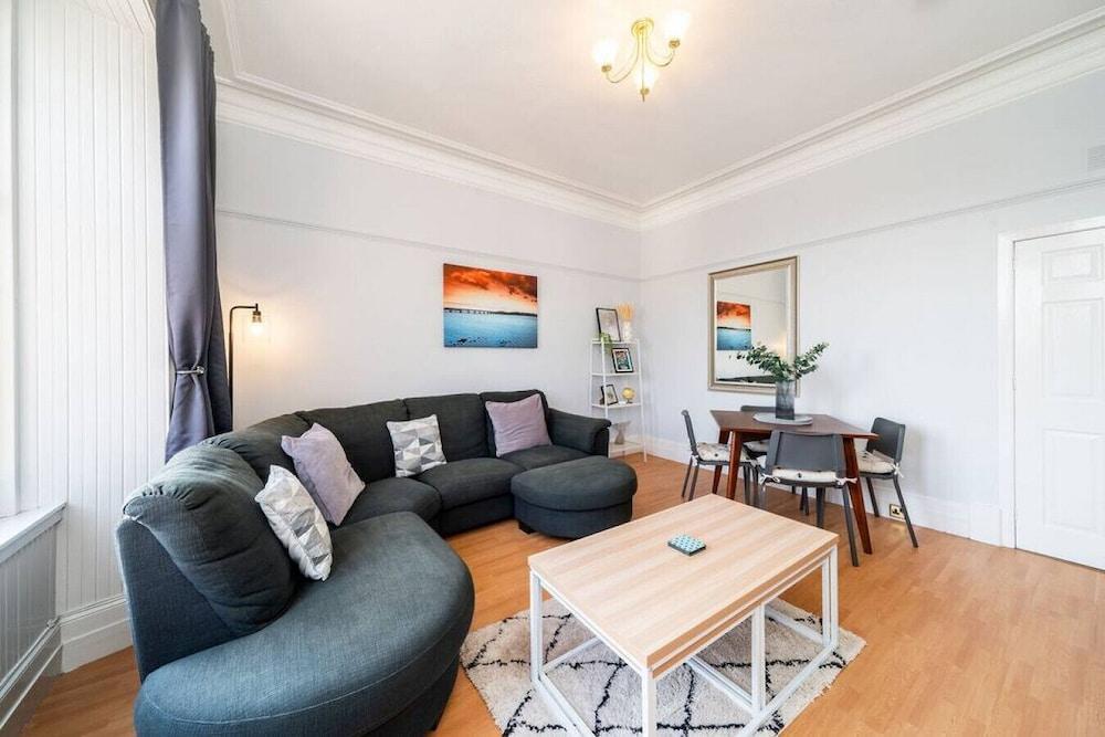 Ferry Gem - Live Like a Local